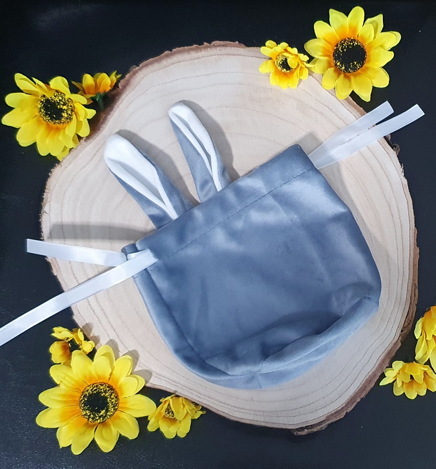 Easter bunny or carrot mystery hair accessory bags 8 years +