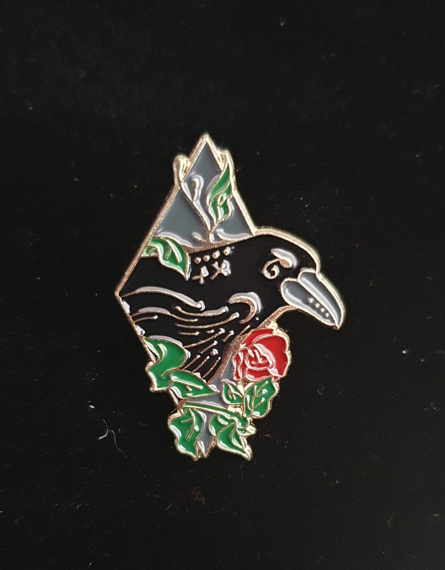 Raven enamel pin badge brooches