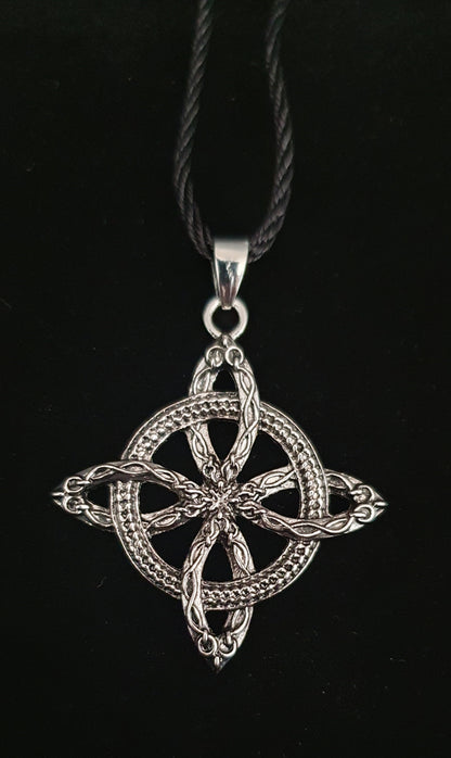 Vintage Celtic Viking Amulet Pendant Necklace