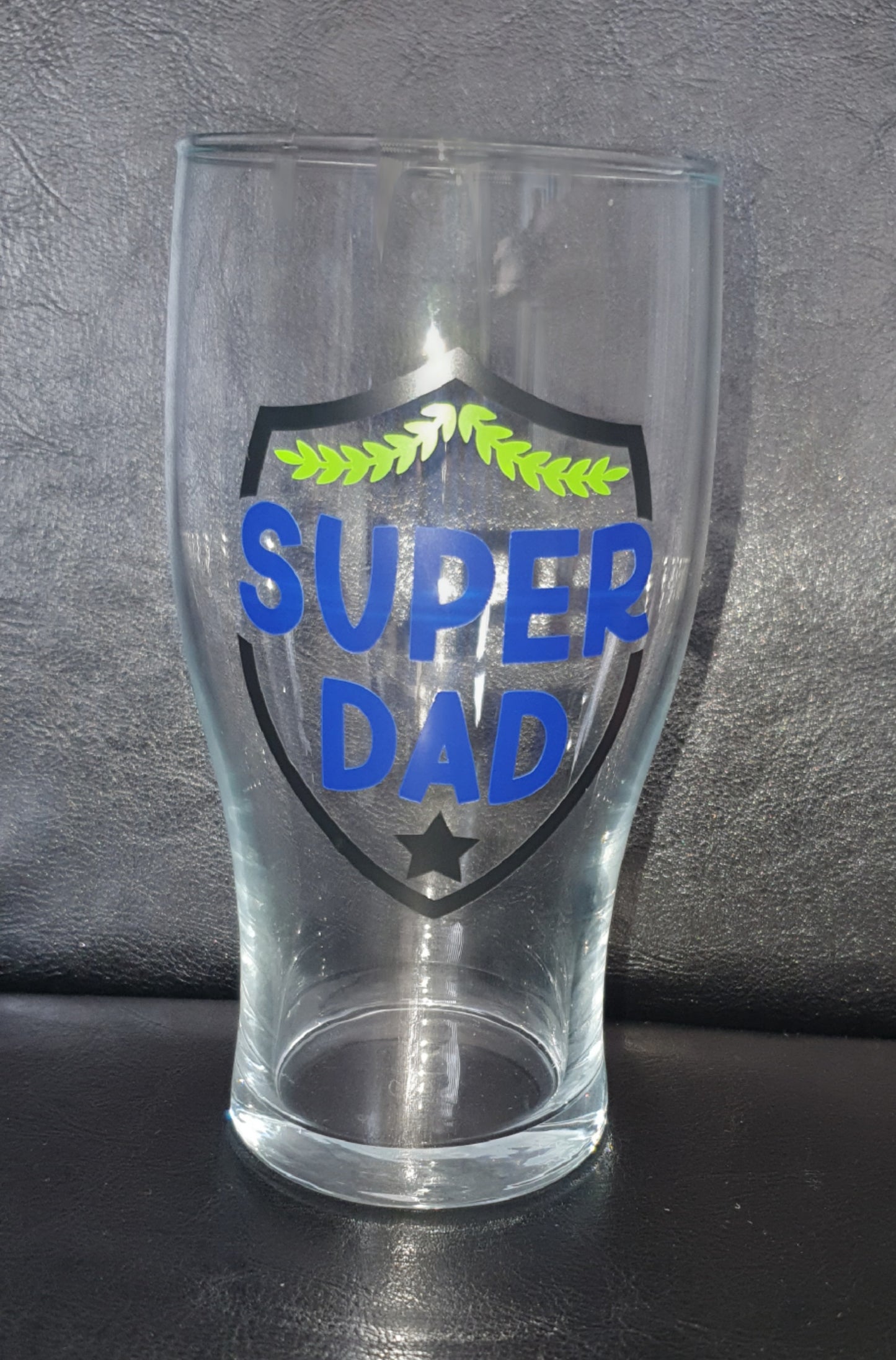 Fathers Day Super Dad Vinyl Pint Glass Beer Lager Pop Glass