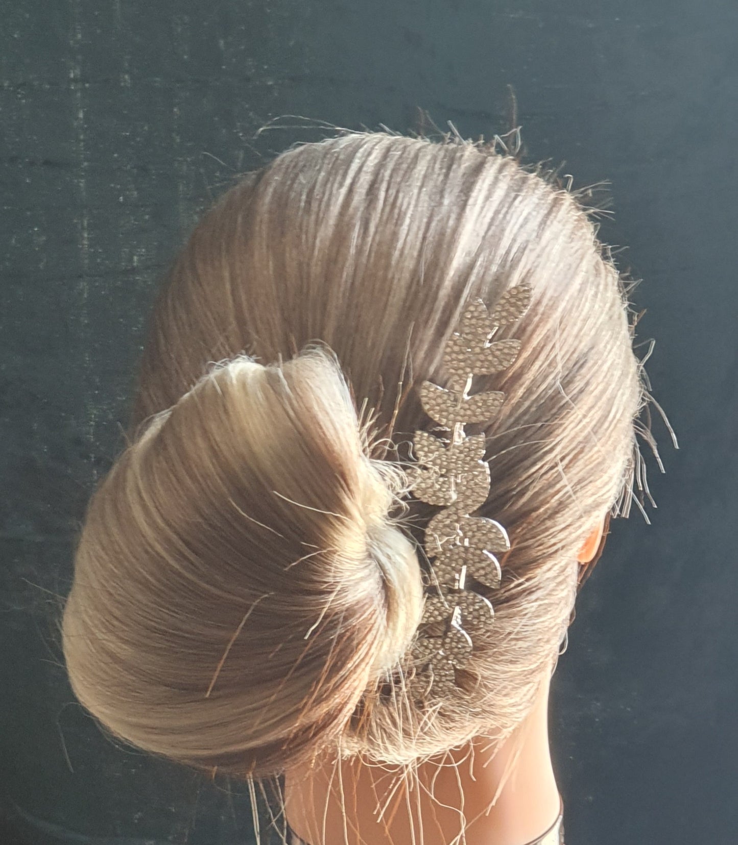 Crystal hair side wedding hair comb with leaf design