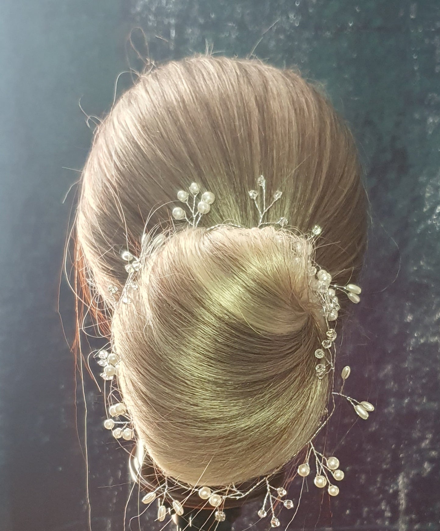 Bridal wedding maid of honour flower girl hair accessory piece