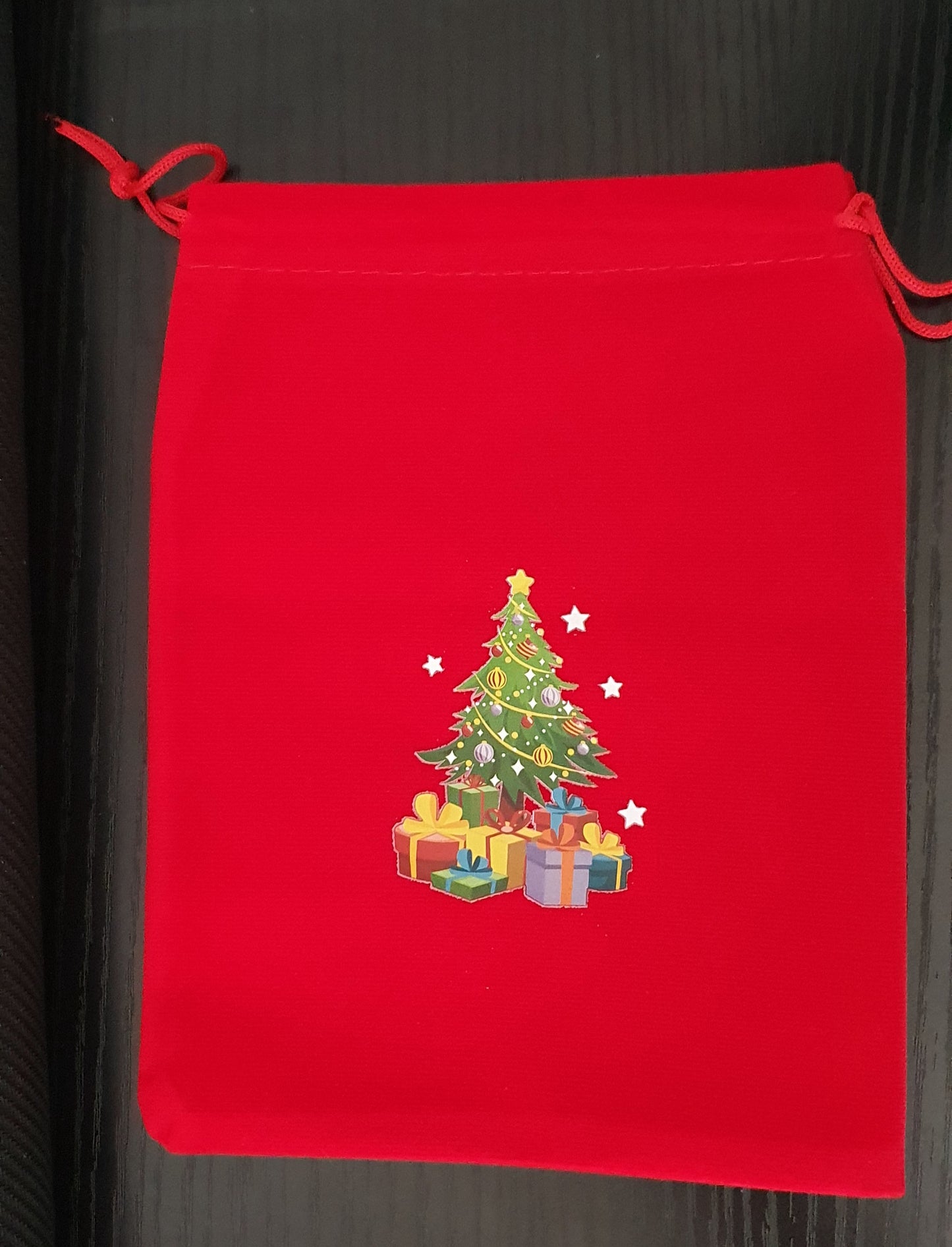 Red velvet drawstring Christmas bag pouches with images