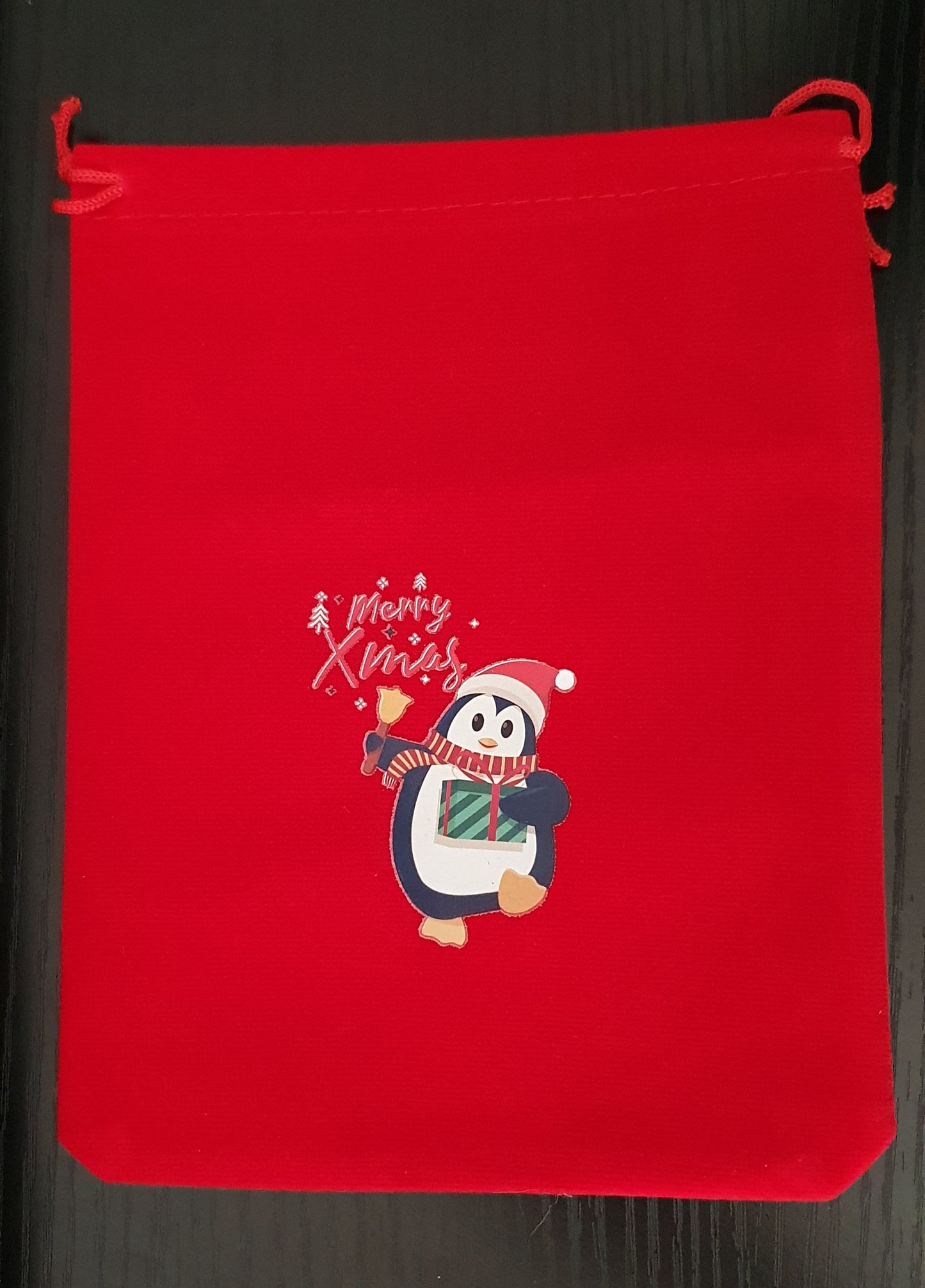 Red velvet drawstring Christmas bag pouches with images