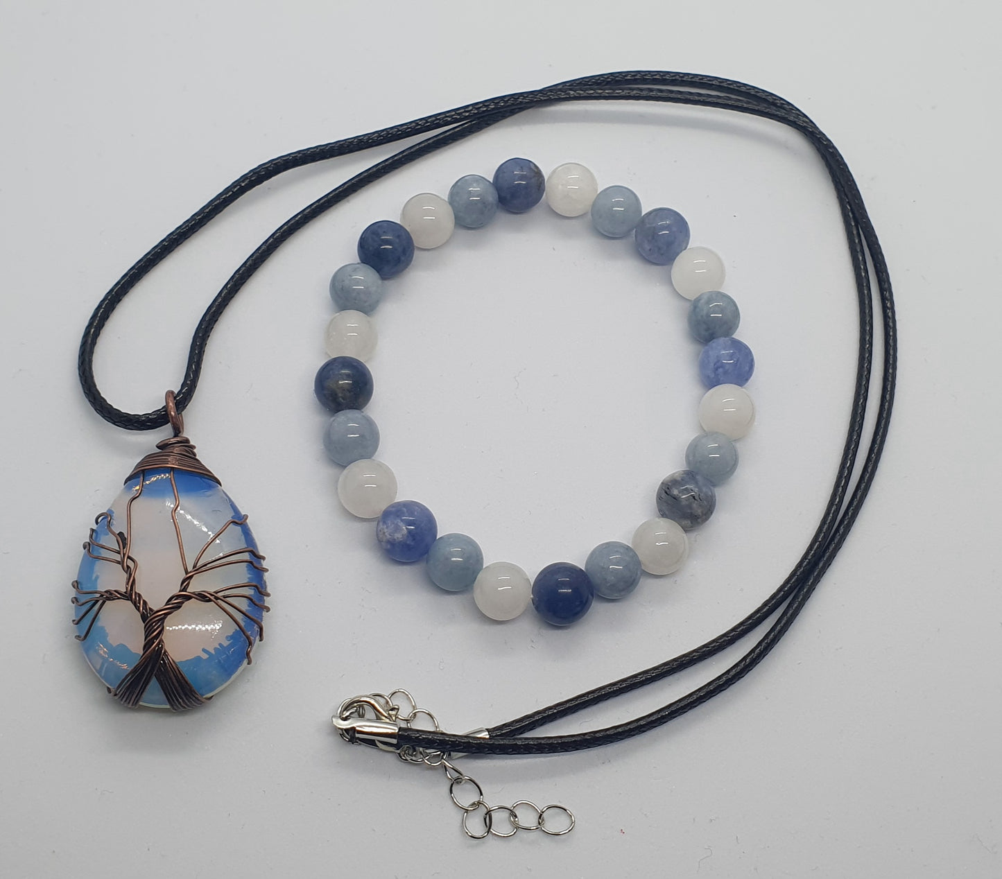 Natural gemstone necklace and bracelet set