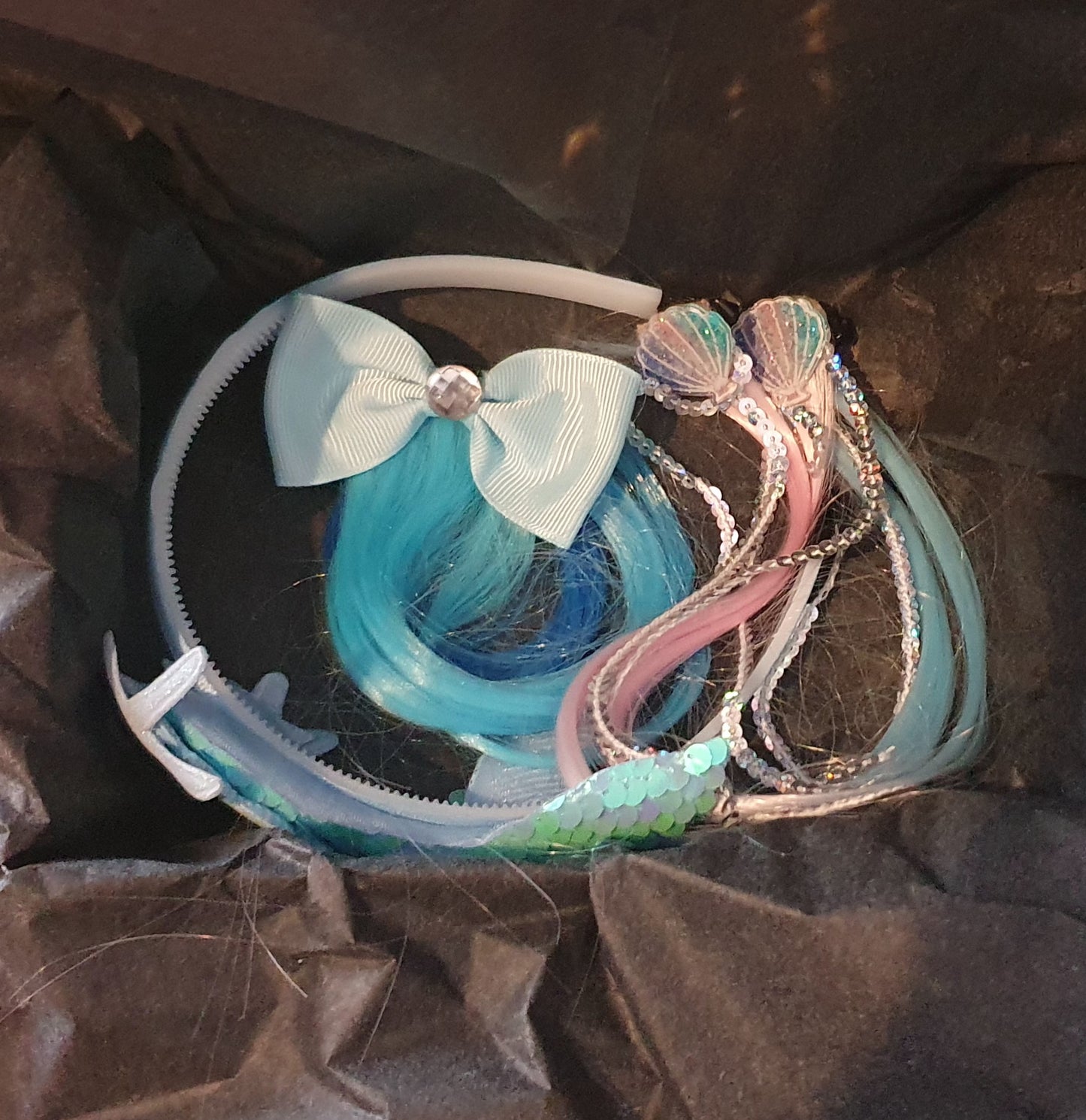 Blue mermaid themed hair accessory box