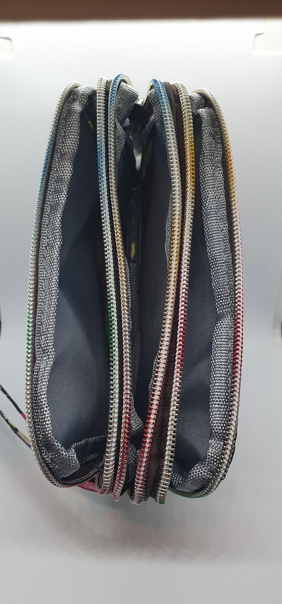 Handbag purse with strap and three compartments