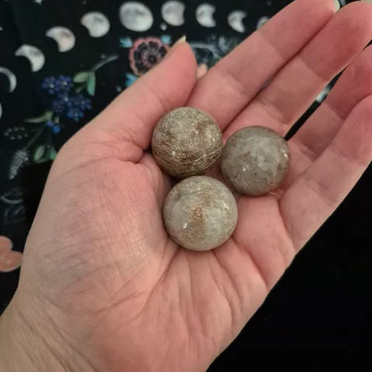 Thousand Layer Agate Small Spheres