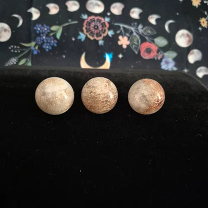 Thousand Layer Agate Small Spheres