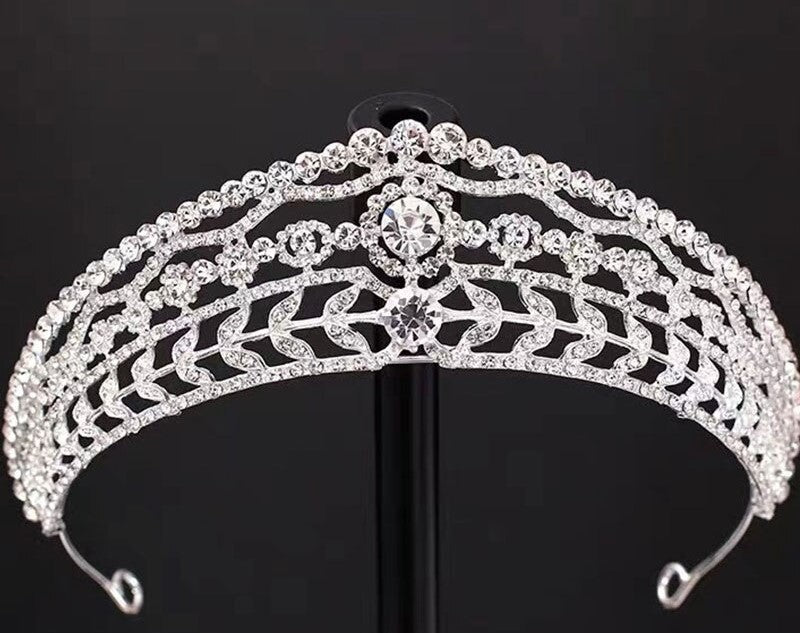 Silver and clear crystal rhinestone tiara crown