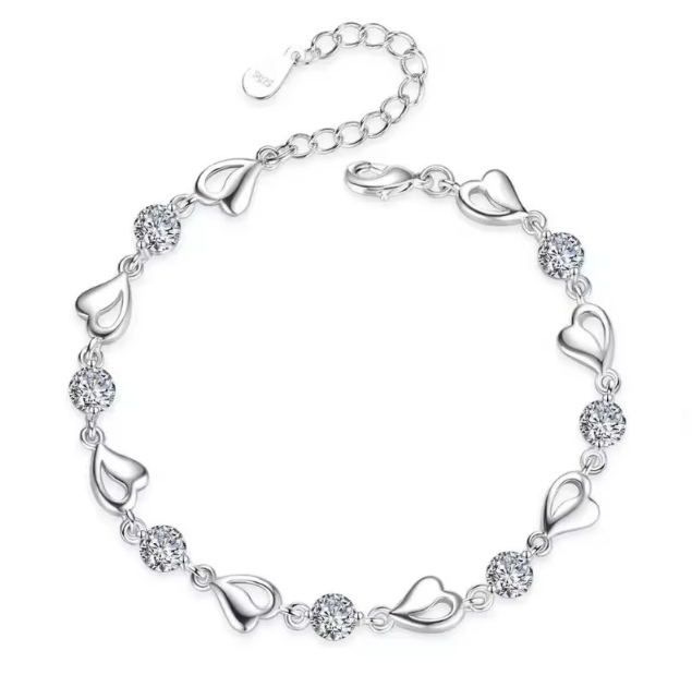 Heart and cubic zirconia bracelet