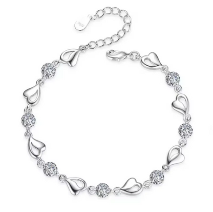 Heart and cubic zirconia bracelet