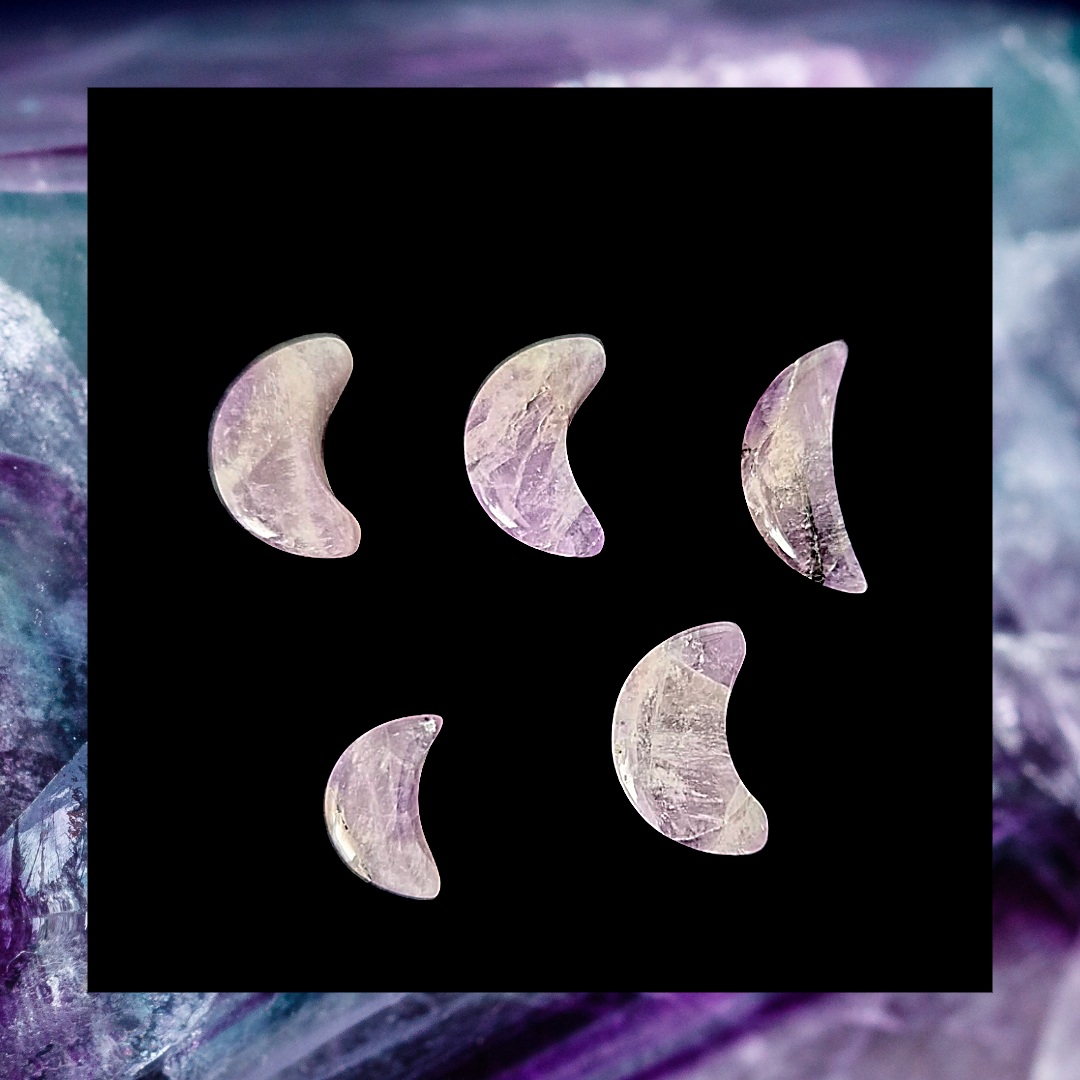 Dream Amethyst Crescent Moon – 1.5–2 cm Polished Mini Crystal
