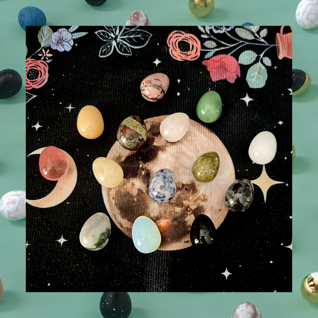 Polished Gemstone Egg – 2 cm Mini Carving