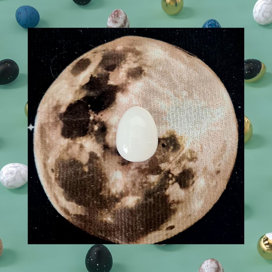 Polished Gemstone Egg – 2 cm Mini Carving