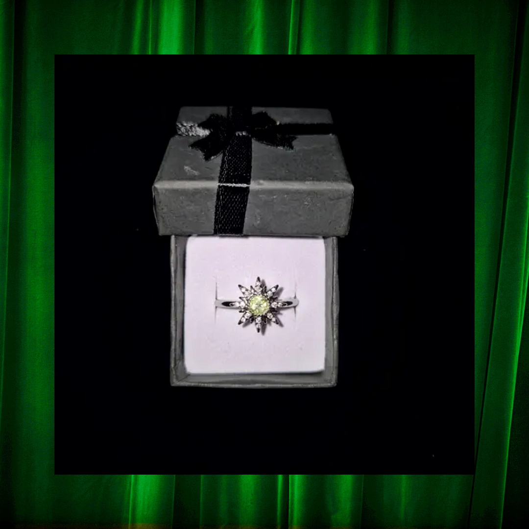 Peridot Star Adjustable Ring
