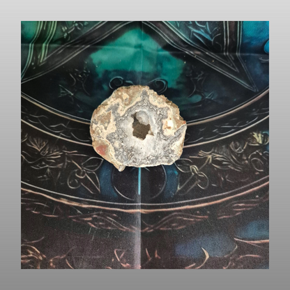 Open Quartz Geode Half