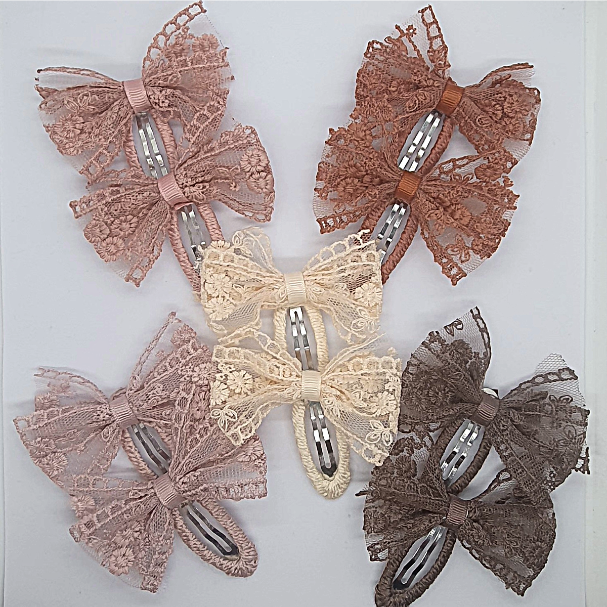 Five pairs of lace ribbon bow snap hair clip sets