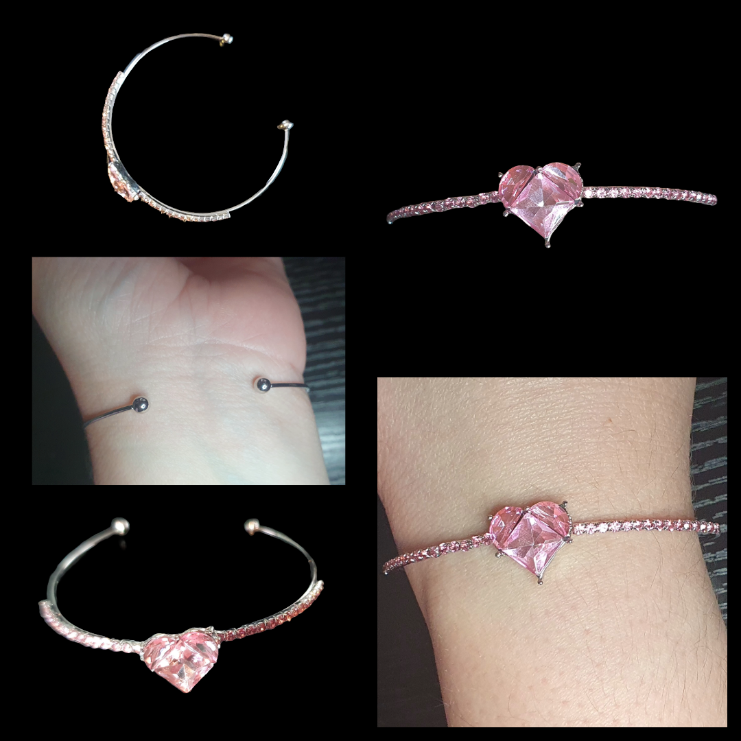 Bangle with heart detail