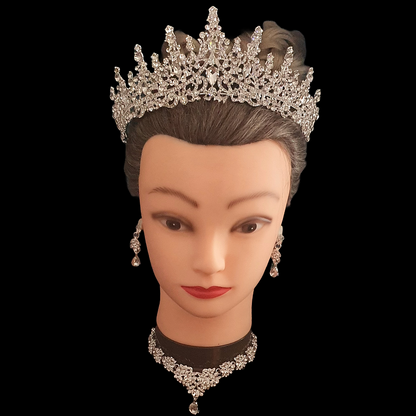 Royal style crystal rhinestone tiara and matching jewellery set necklace and earrings