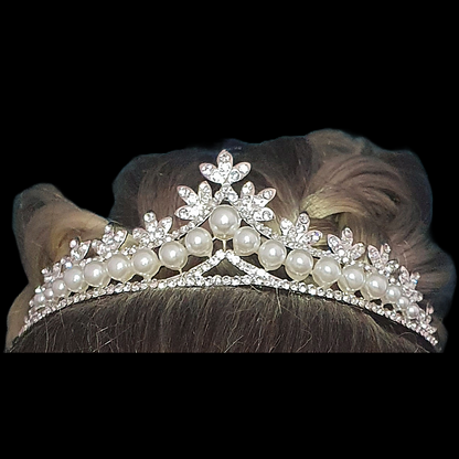 Faux pearl and crystal rhinestone tiara and matching jewellery set necklace and earrings