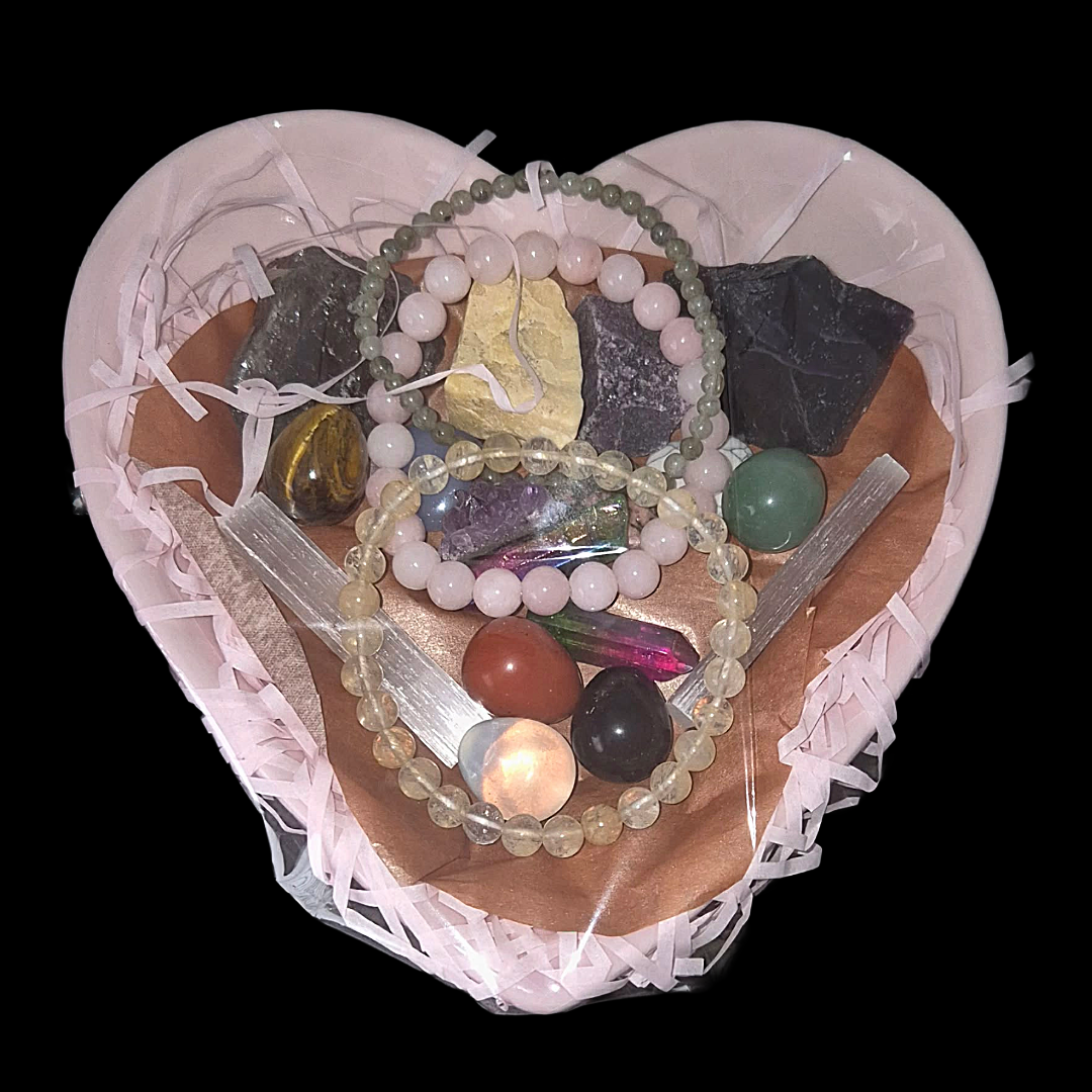 Many Blessings Crystal Heart Bowl 2 – Gemstones for Clarity, Calm, Love, Protection, Healing, Intuition, Strength, Grounding & Abundance