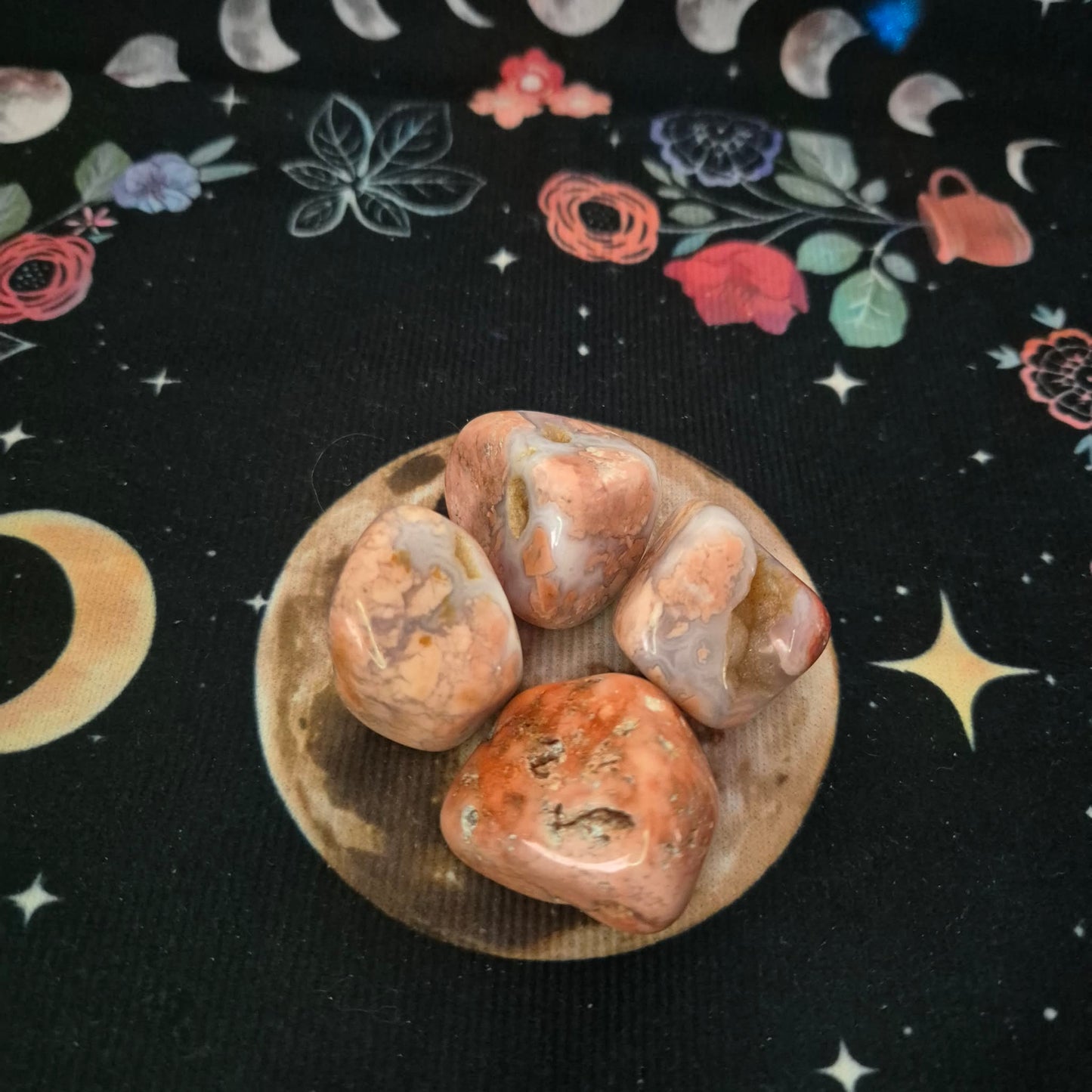 Sakura Agate Tumble Stones
