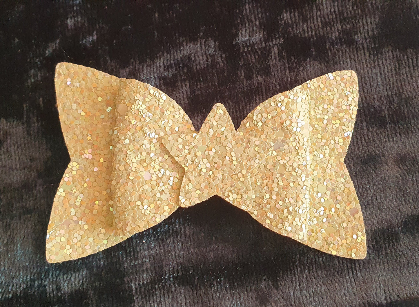 Sparkly glitter bows