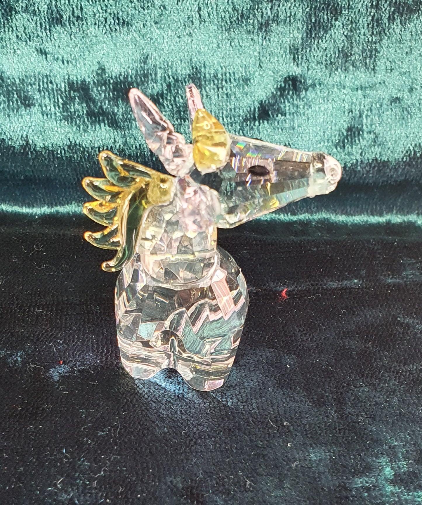 unicorn crystal figure