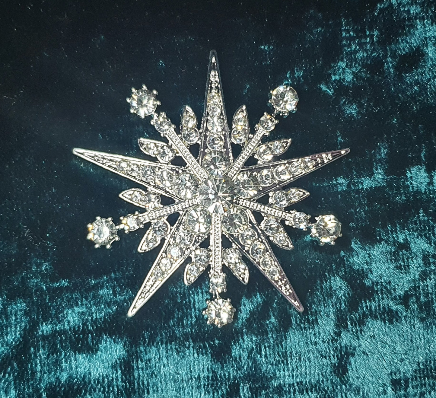 Sun and moon star snowflake silver crystal brooch pin