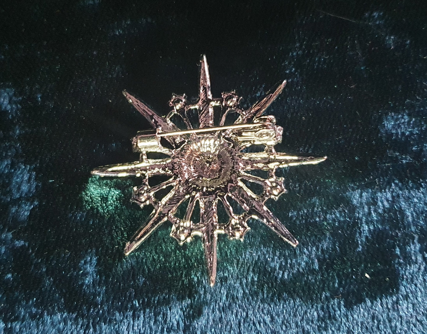 Sun and moon star snowflake silver crystal brooch pin