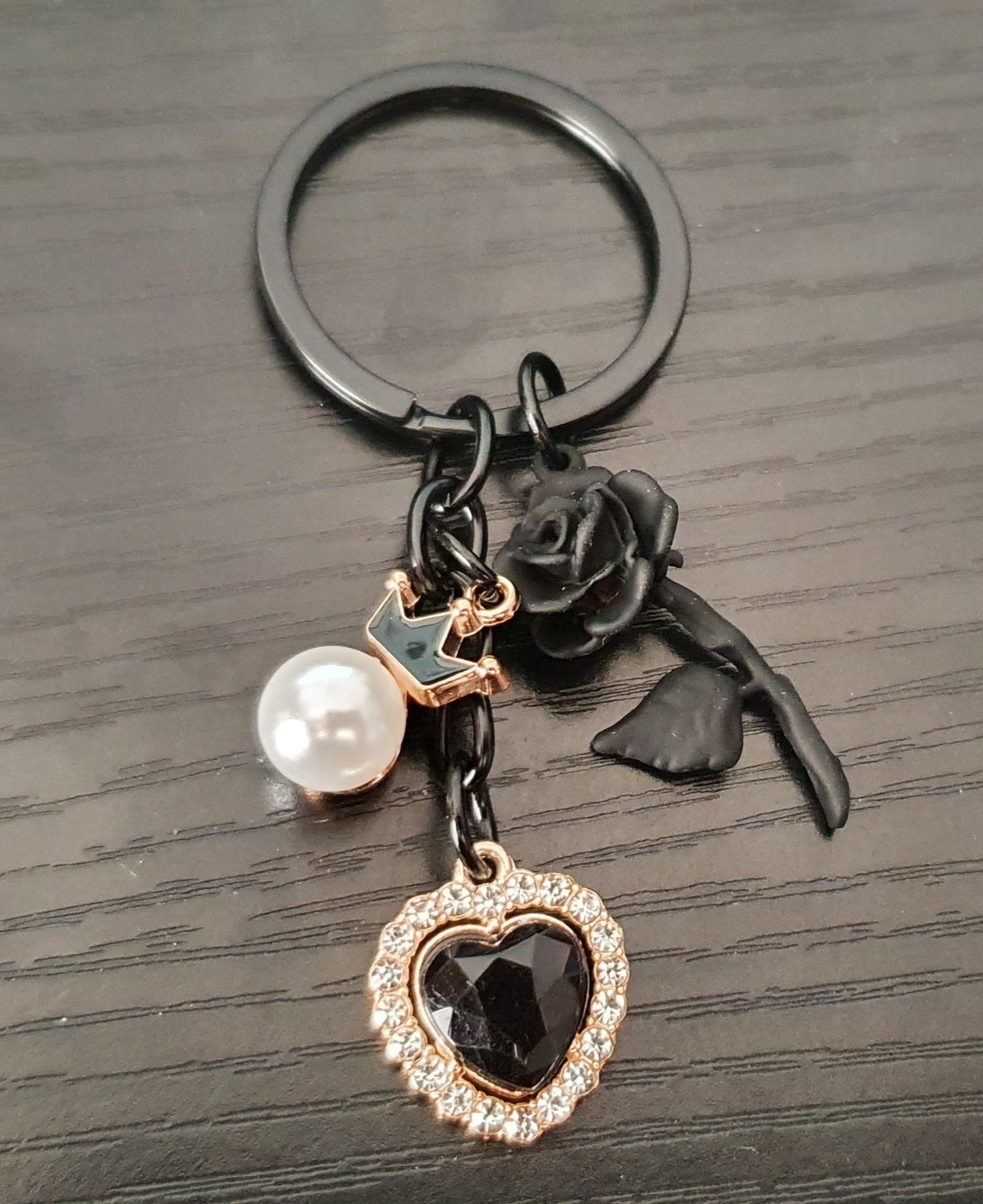 Black keyring keychain with pearl bead, crown, heart and rose