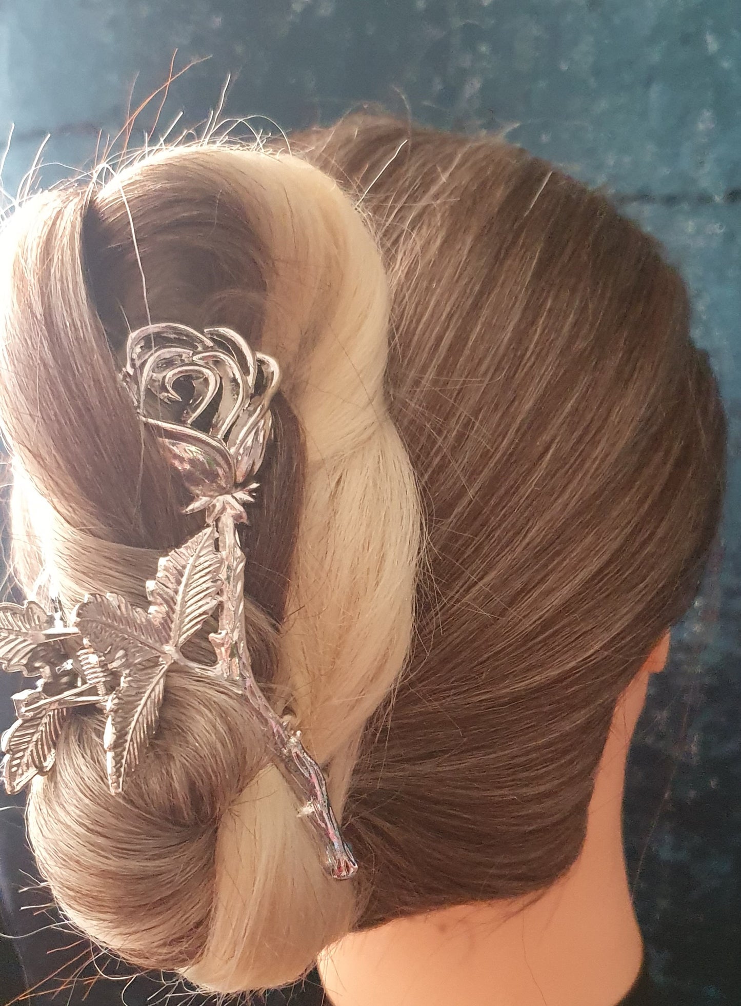 Silver rose metal hair claw clip