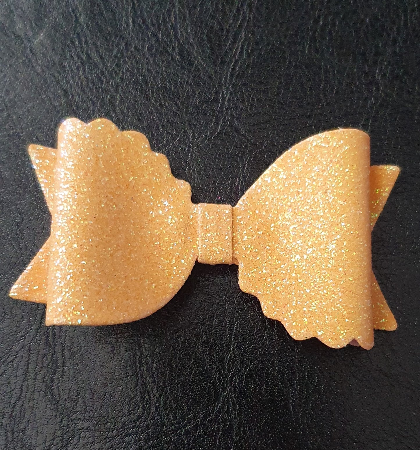 Shimmery sparkly bow set of four