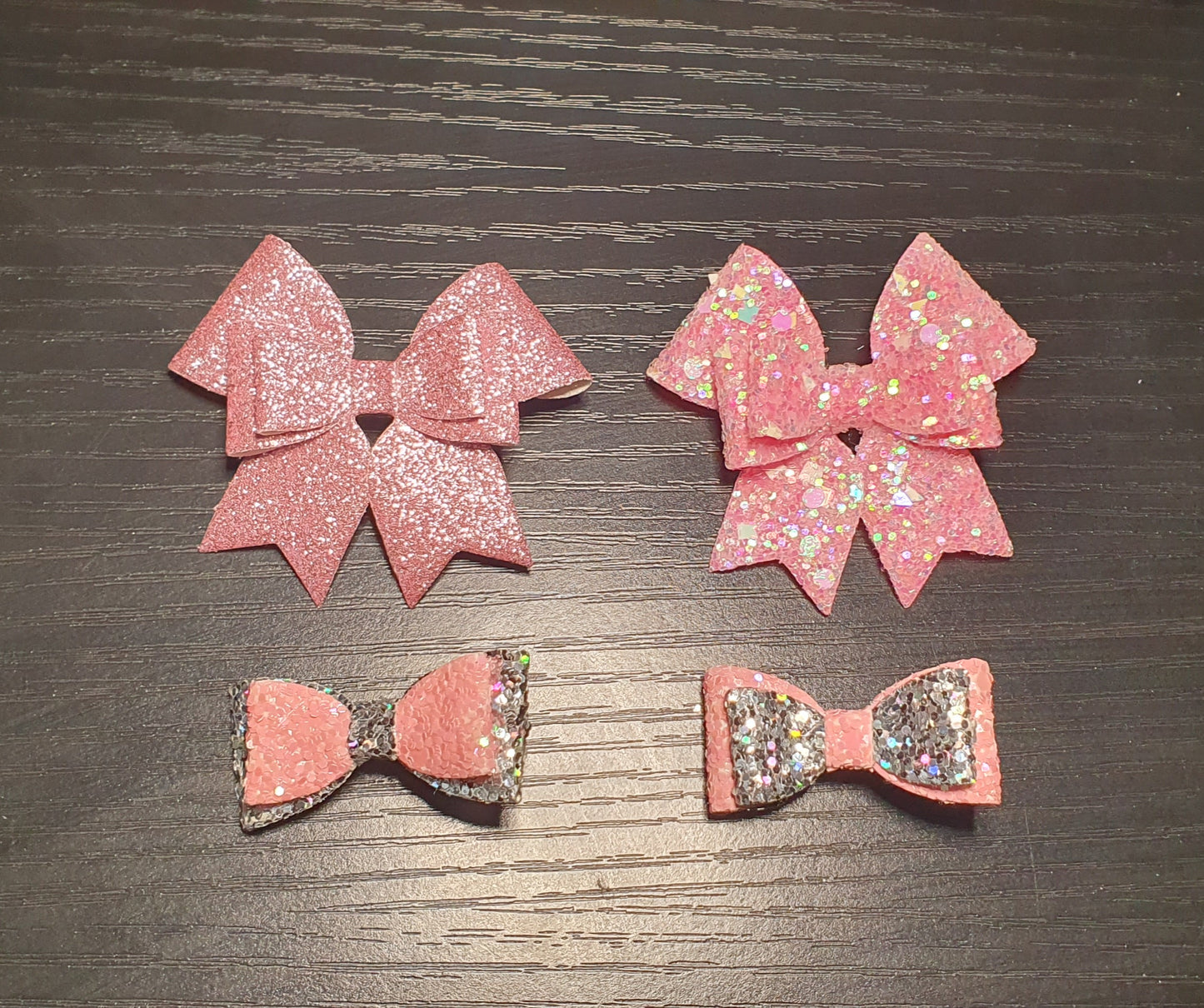 Sparkly glittery shiny pink bow set