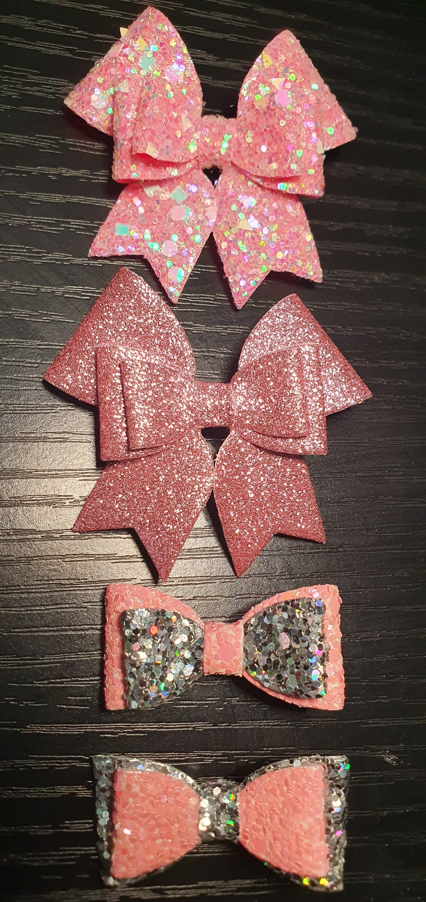 Sparkly glittery shiny pink bow set