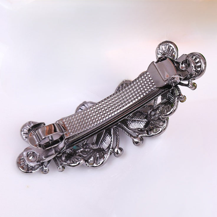 Barrette clip clearance